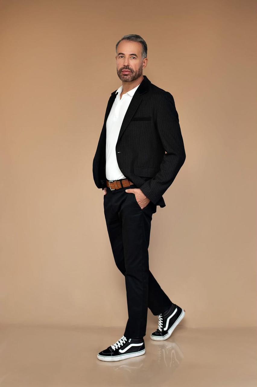 Adriano César — foto 6