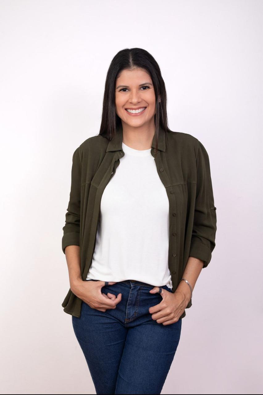 Mariana Menèghinni — foto 9
